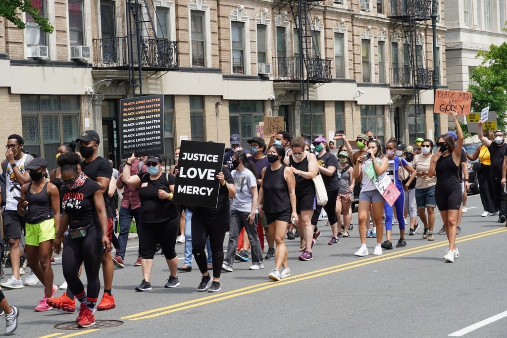 Nyc black top gay